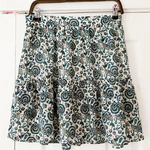 J.‎ Crew Floral Patterned Skirt Size Small EUC thumbnail 1