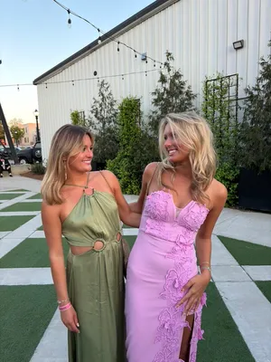 Lizard Thicket Formal dress thumbnail 2