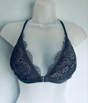 Victoria's Secret Triangle Bralette Gray Lace Floral Lined Front Closure Large thumbnail 1