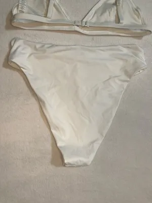 SKIMS Bikini Set! M thumbnail 6