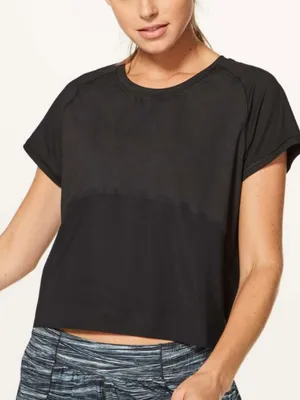 Lululemon Final Lap Short Sleeve thumbnail 1