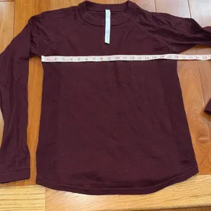 Lululemon Women's Burgundy‎ Long Sleeve Merino Wool Sweater Size 10 thumbnail 9