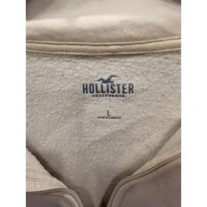 Hollister Women Sweatshirt L Cream Cropped Quarter-Zip Fleece Pullover thumbnail 4