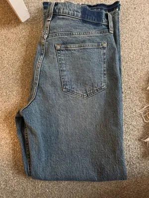 Abercrombie High-Rise Relaxed 90s Jeans thumbnail 6