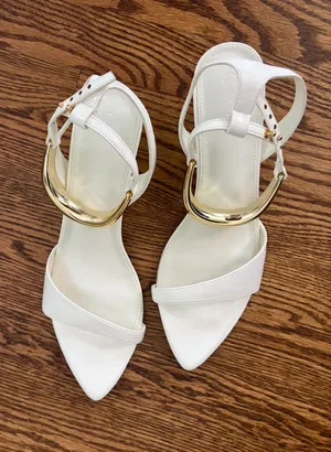 Kitten heels White Size 8.5 thumbnail 1