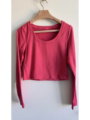 Athleta Shanti Top Dragonfruit Pink Long Sleeve Crop Top Size L thumbnail 4