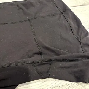 Lululemon In Movement 7/8 Tight Everlux 25" Black Legging Women Size 6 thumbnail 4