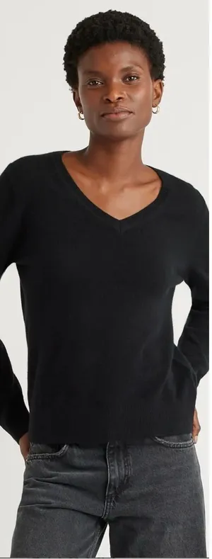 Quince 100% Mongolian Cashmere Black V-Neck Sweater Sz S 🧡🎀 thumbnail 1