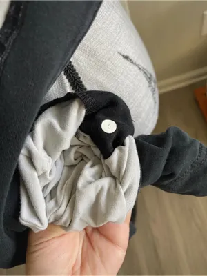 Black lululemon savanasa jacket size 6 thumbnail 5