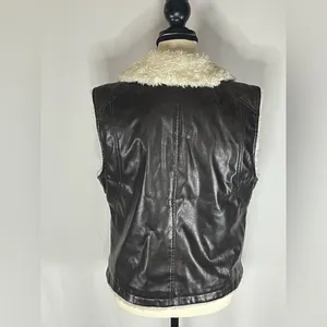 Maurices Medium Y2k Penny Lane Retro Faux Leather Brown Zip Up Vest thumbnail 5
