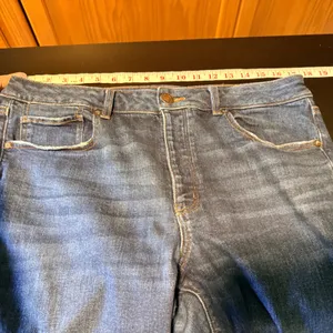 American Eagle Sz 14 Tomgirl Blue Jeans High Rise Relaxed Tapered Dark Wash thumbnail 6