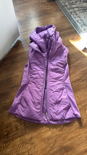 lululemon purple vest with removable hood thumbnail 4