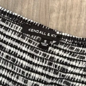 PacSun Kendall & Kylie Gingham Puff Sleeve Babydoll Mini Dress Size Small thumbnail 5
