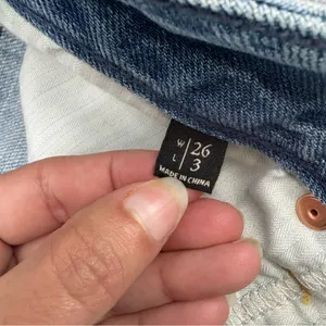 Abercrombie & Fitch boyfriend Jean Shorts size 26 100% cotton thumbnail 8