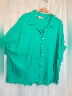 Umgee Hear Me Out Linen Blend Top thumbnail 2