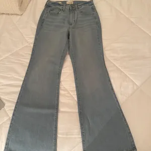 Women's High-Rise Flare Jeans - Universal Thread thumbnail 3