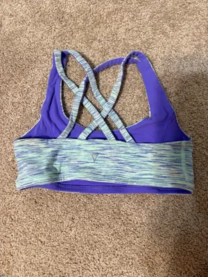 Lululemon Sports Bra thumbnail 2