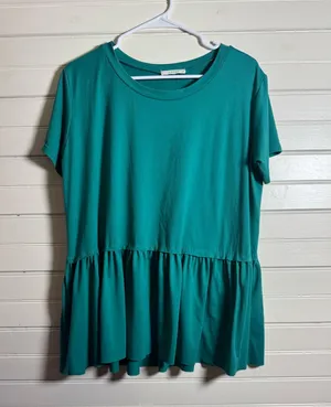 Entro Women’s Top thumbnail 1