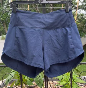Lululemon Women’s Speed Up Lined High Rise 4” Inseam Shorts Long Size 4 Running thumbnail 1