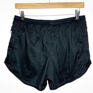 Nike Women's Triple Swoosh Running Division Tempo Shorts Black Size L NEW NO TAG thumbnail 3