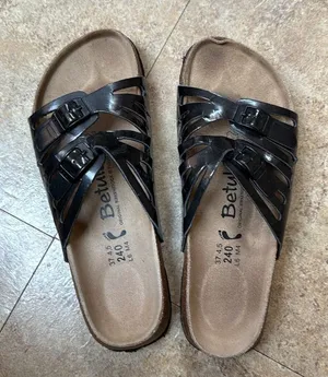 Betula by Birkenstock Black Patent Strappy Buckle Slide Sandals Size 37 US 6 6.5 thumbnail 1
