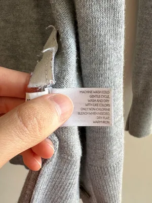 Old Navy Women’s Grey Lightweight Knit Button Down Cardigan, Size Small thumbnail 10