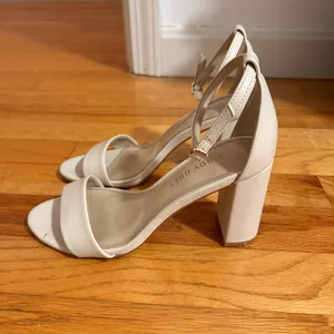 Bird Grey Almond Bridesmaid Heels Size 5.5 thumbnail 2