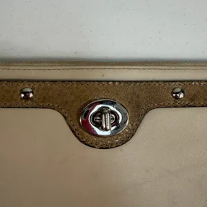 Coach Wristlet Wallet Turnlock Snakeskin Trim‎ Leather Beige ID Pockets NO FOB thumbnail 3