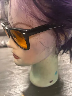 Black Frame Sunglasses with Amber Lenses unisex thumbnail 4