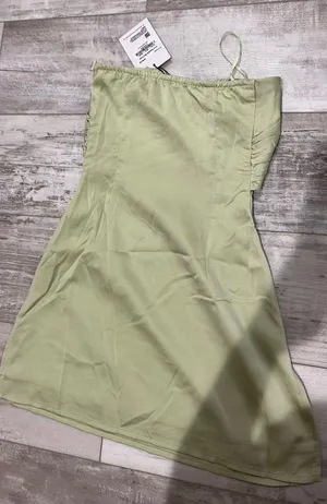 Princess Polly Dress Strapless New thumbnail 2