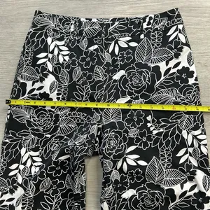 Paraphrase • floral printed cropped pants thumbnail 5