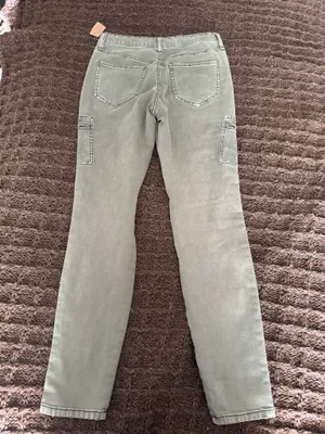 Cargo pants thumbnail 3