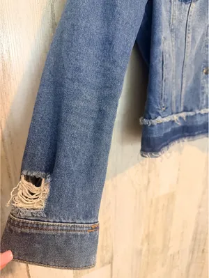 Sneak Peek Women’s Small Distressed Denim Jacket Raw Hem Patchwork Jean Jacket Blue thumbnail 3