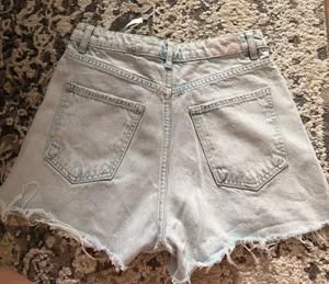 ZARA High-Waisted Denim Shorts thumbnail 2