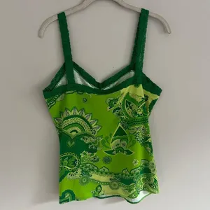 Green Paisley‎ Print Bob Mackie Studio Tank Top thumbnail 6