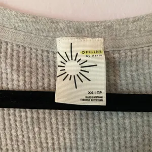 Offline by Aerie Gray Thermal Waffle Knit Long Sleeve Loungewear Women's size XS thumbnail 2