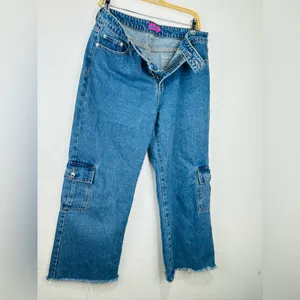 Edikted Light Blue Denim Jeans thumbnail 2