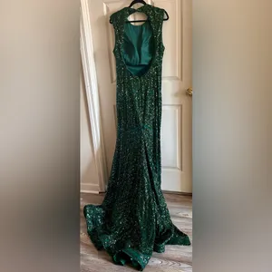 Jovani Hunter Green Sequin Open-Back Holiday Dress w/Small Train Sz 22 thumbnail 8