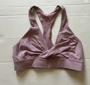 Lululemon Sweet Awakenings Sports Bra size 6 thumbnail 3