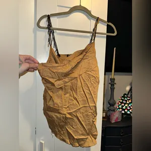 ZARA Textured Top with Straps Detail thumbnail 10