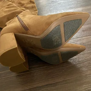 Nine‎ West sz 8.5 brown faux suede chunky high heel boots NWT thumbnail 7