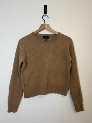 Quince Mongolian Cashmere Crewneck Sweater thumbnail 2