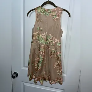 Hello Molly Fairy Embroidery Mesh Floral Plunge Neckline Zip Up Romper Sz 10 thumbnail 2