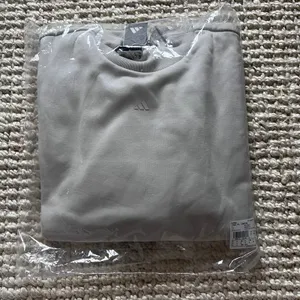 Adidas Crew Sweatshirt Sz M thumbnail 3