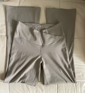 Cream Flared Pants Tan Size M thumbnail 1