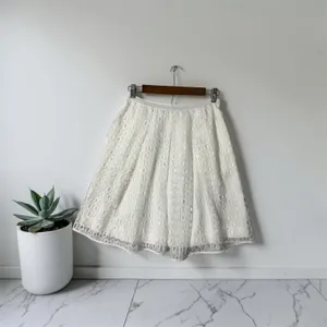 Maeve/ Anthropology Women's Lace A-Line Skirt White Geometric‎ Mini Skirt Size 2 thumbnail 4