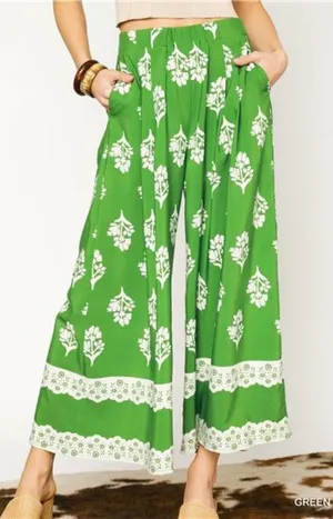Umgee Floral Pleated Wide-Leg‎ Pants thumbnail 1
