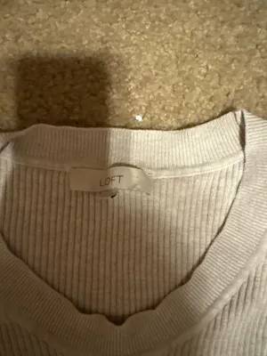 Loft Sweater Women’s Large Long Sleeve V-Neck thumbnail 2