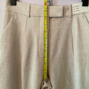 NWT Abercrombie & Fitch Cream High Rise Taper Leg Dress Pants Workwear Preppy thumbnail 11
