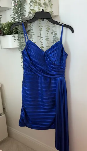 hoco/ formal dress Blue Size 9 thumbnail 1
